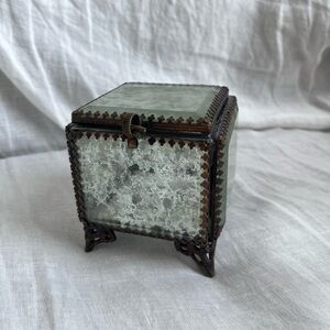 Vintage Antique Jewelry Case